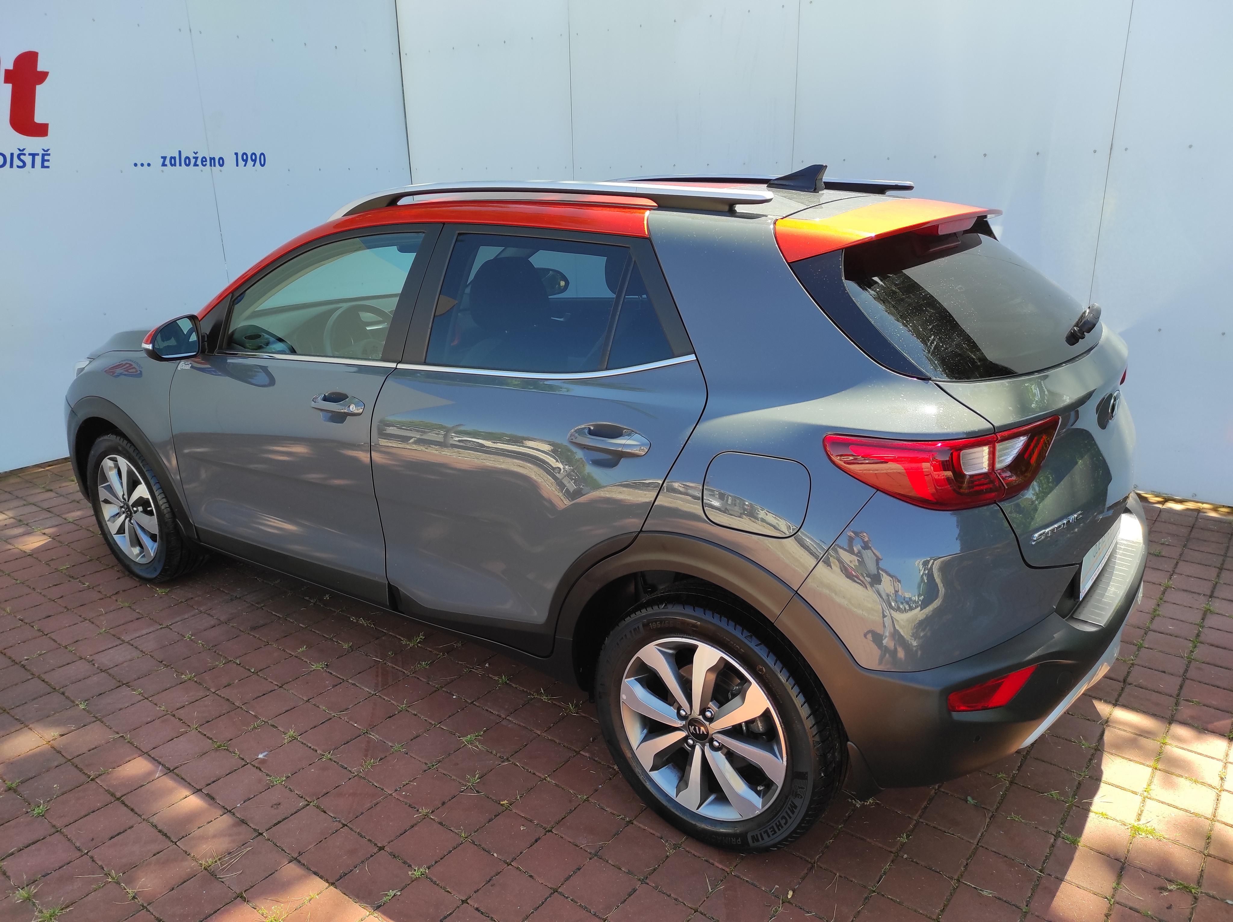 Kia Stonic, 1.0 T-GDi TOP, ČR, AUTOMAT - fotka 6