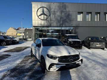 220 d 4MATIC kupé