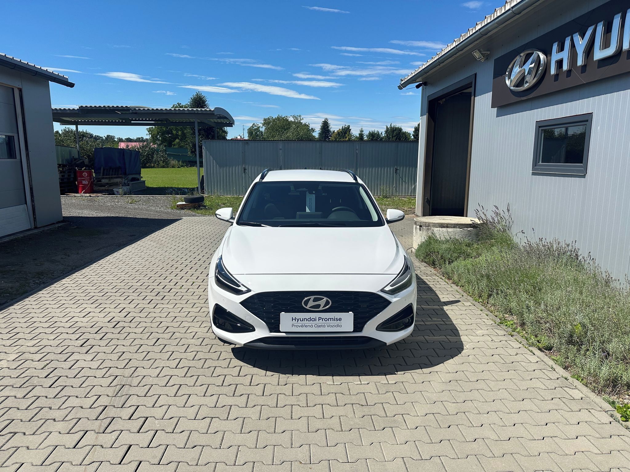 Hyundai i30, WG FL 1,0 T-GDI FAMILY - fotka 2