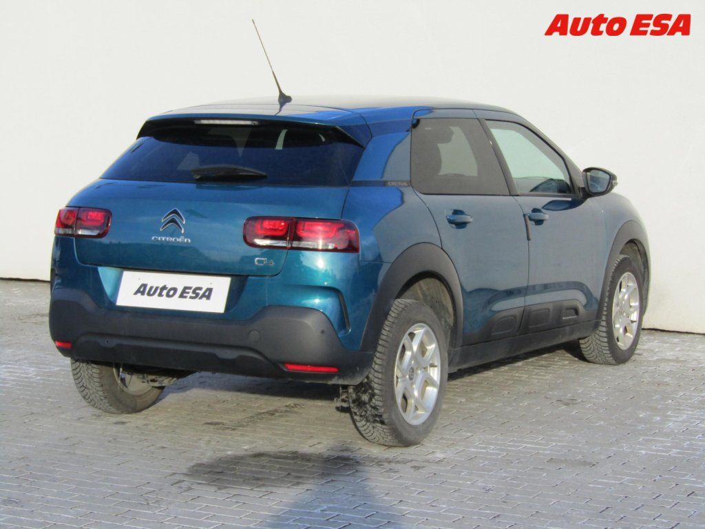 Citroën C4 Cactus, 1.2 PT,ČR,Navigace - fotka 4