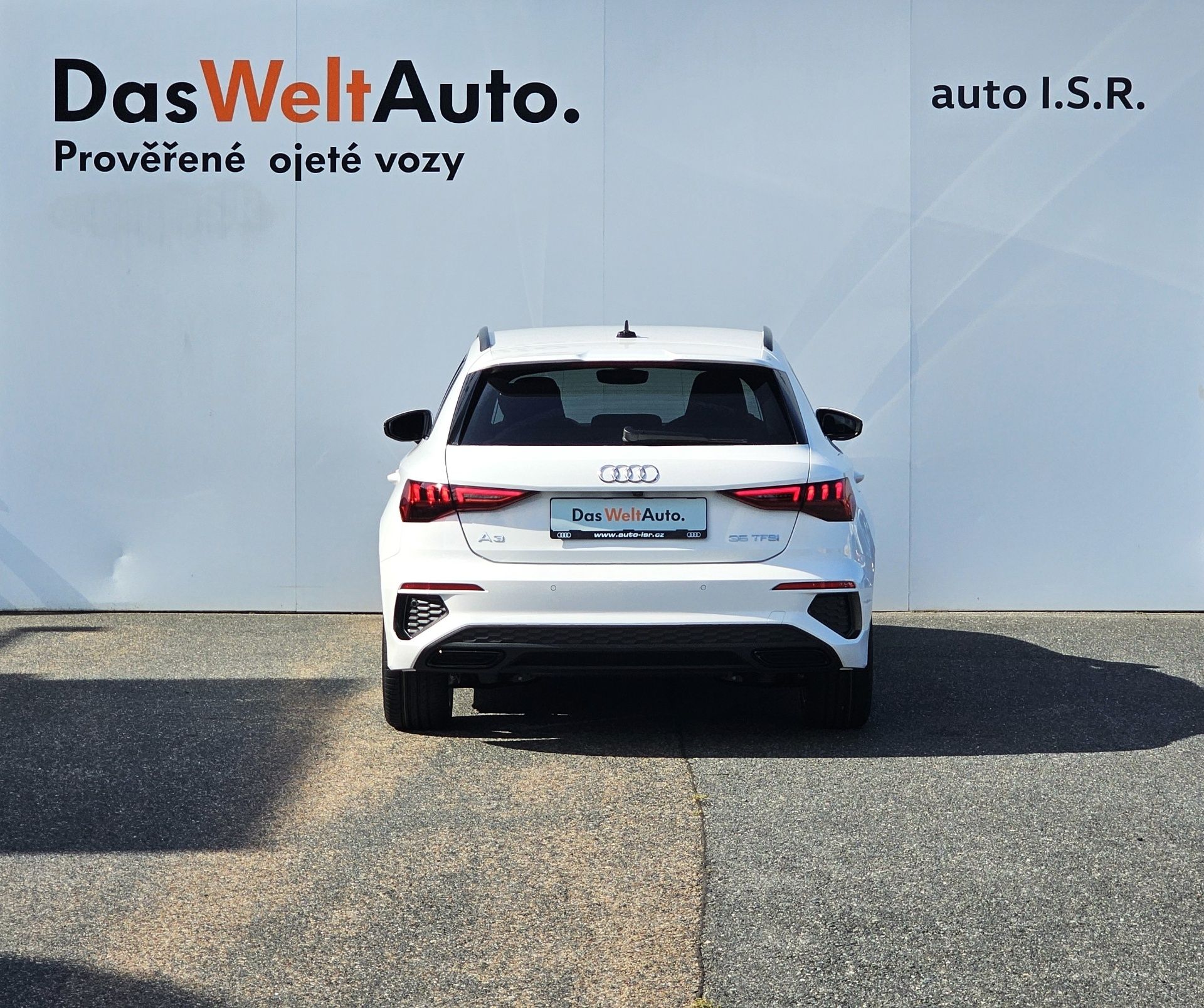 Audi A3, S-LINE 35 TFSI CoD - fotka 5