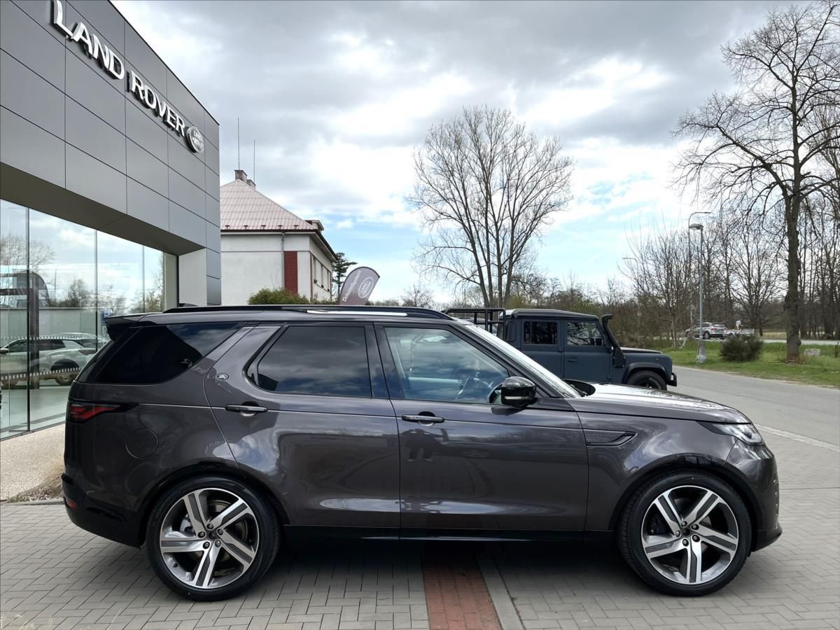 Land Rover Discovery, 3,0 Dynamic HSE D350 AWD - fotka 4