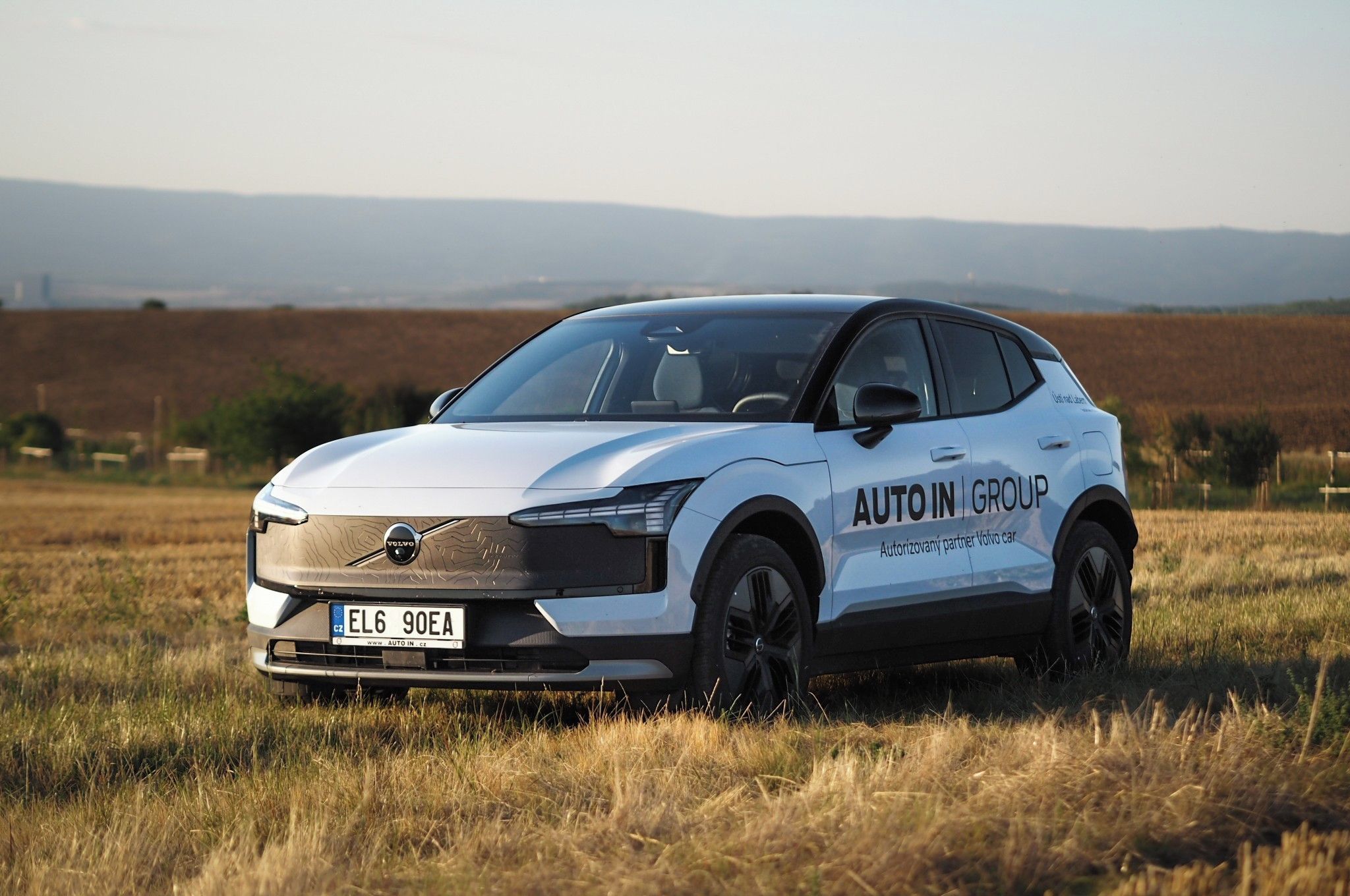 Volvo EX30, CC ULTRA 315kW AWD 360°kamera