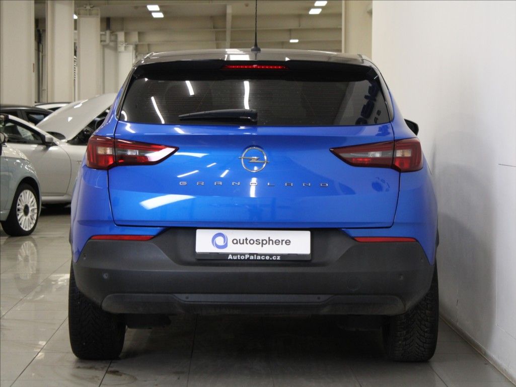 Opel Grandland, 1,2 Turbo 96kW AT 32tkm.Záruka - fotka 4