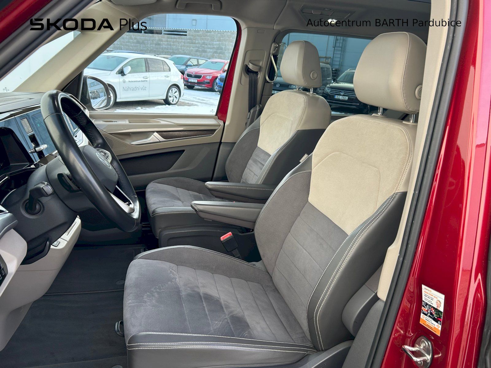Volkswagen Multivan, 7 / 2,0 TSI / 150 kW / Style L - fotka 6