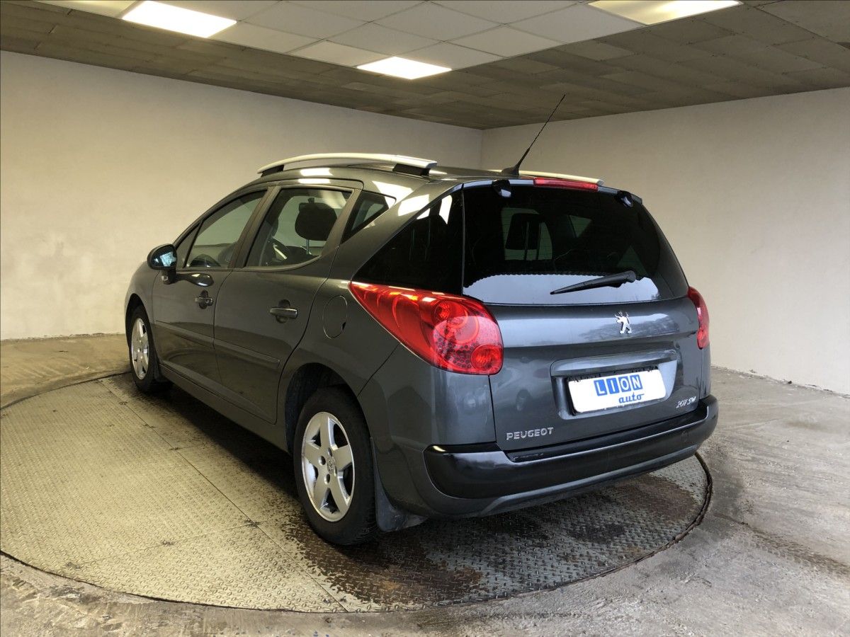 Peugeot 207, 1,4 16V - fotka 5