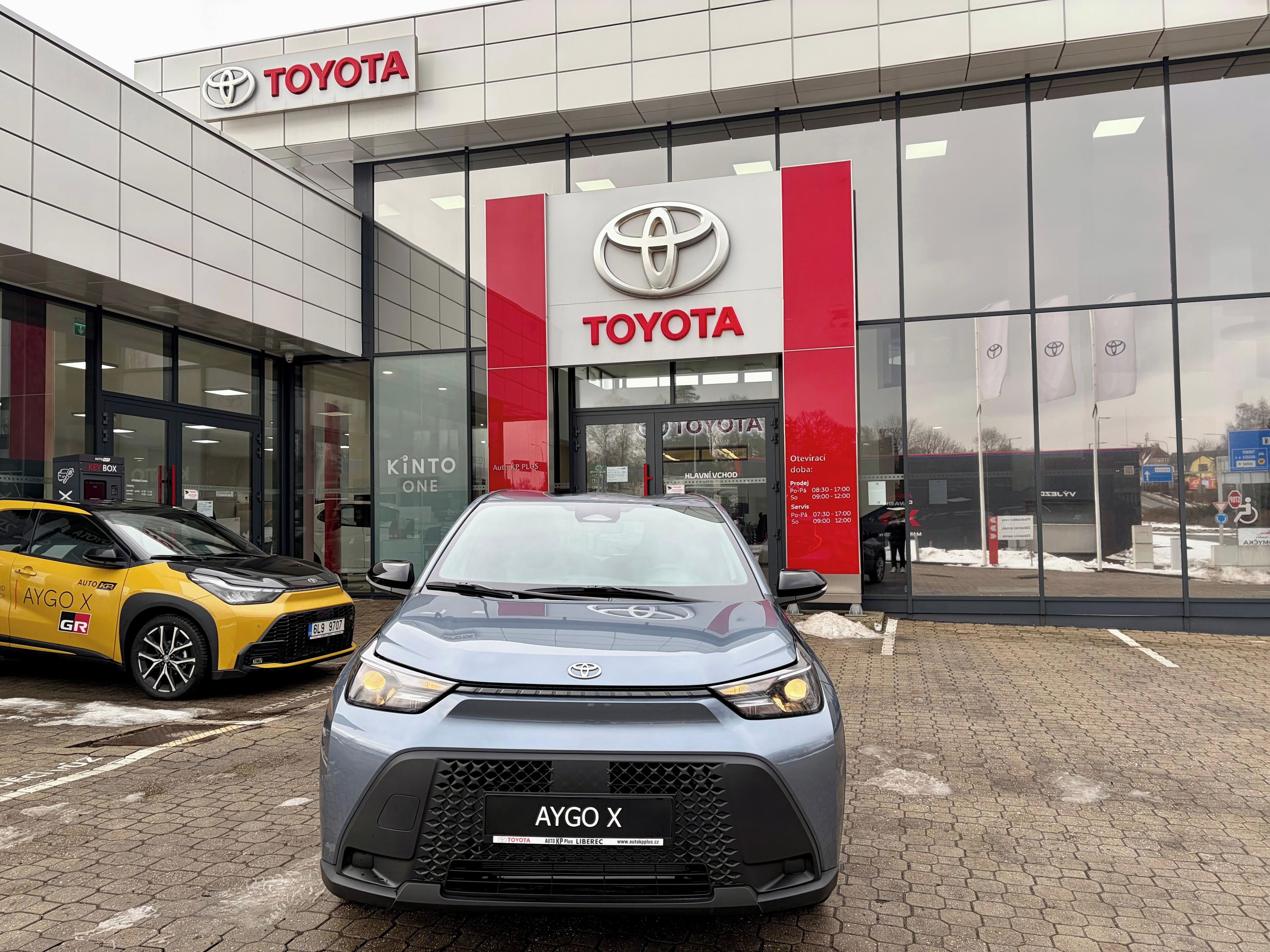 Toyota Aygo, 1,5 HEV 116k Active - fotka 2