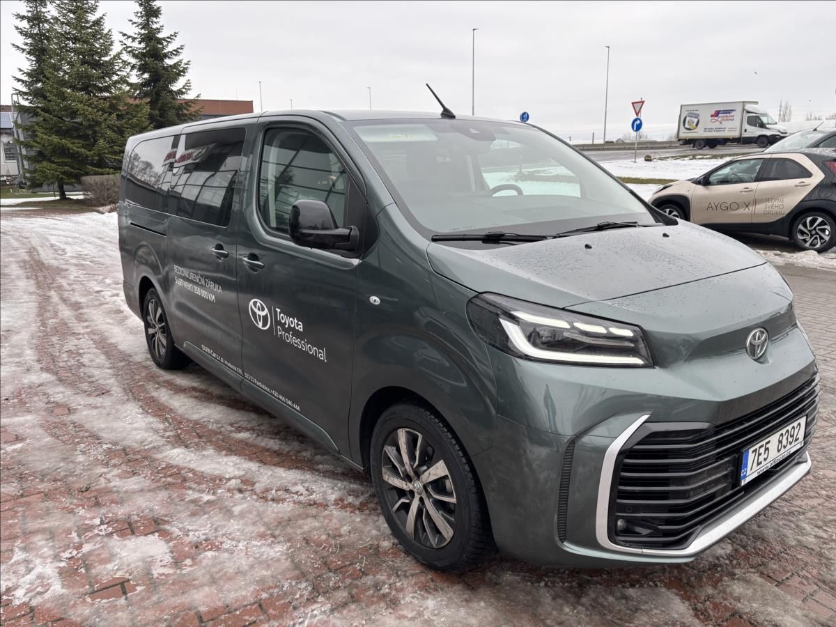 Toyota Proace, 2,0 Family 8S Webasto - fotka 3