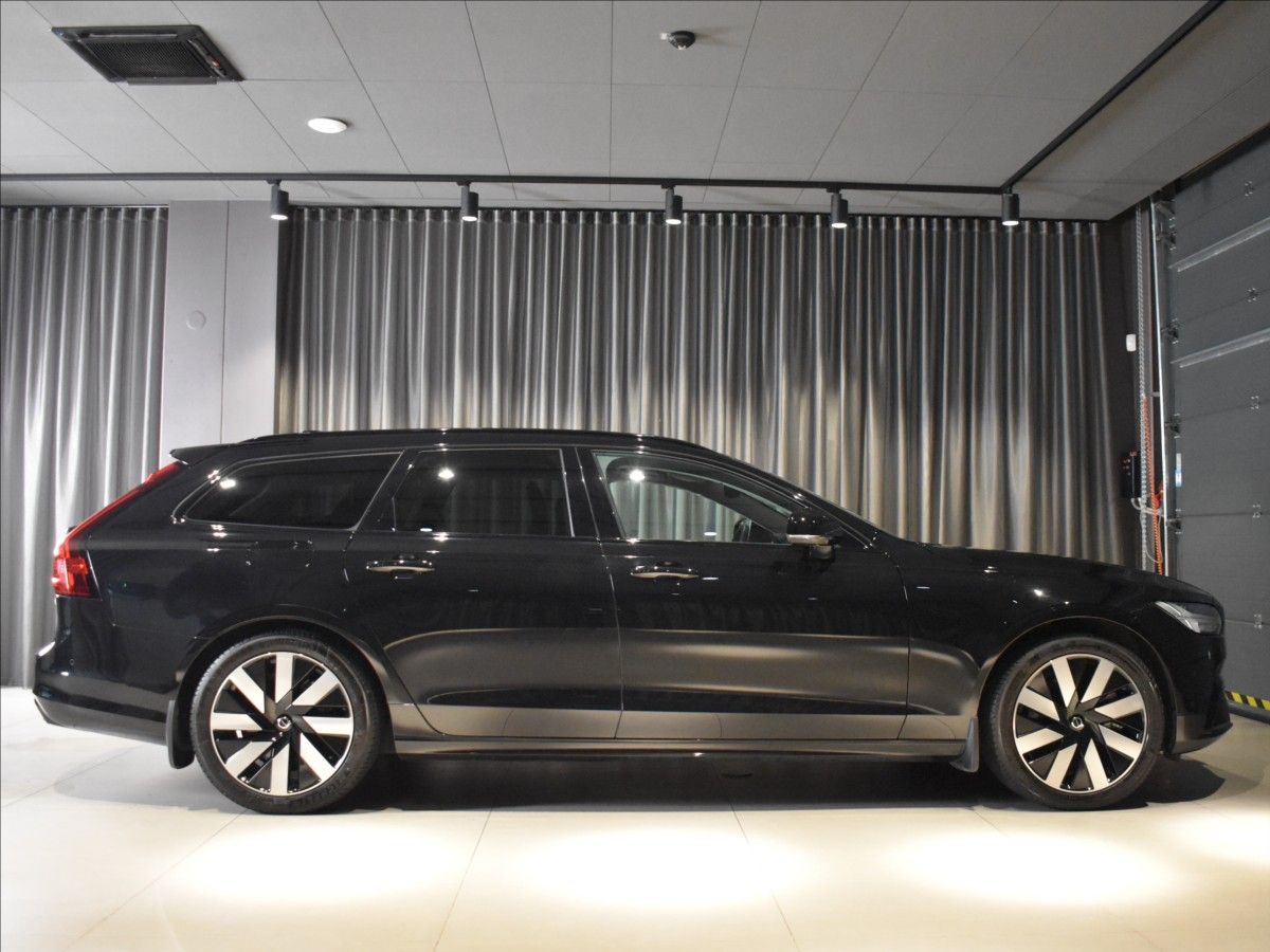 Volvo V90, 2,0 T6 Plus Dark Ventilace - fotka 3