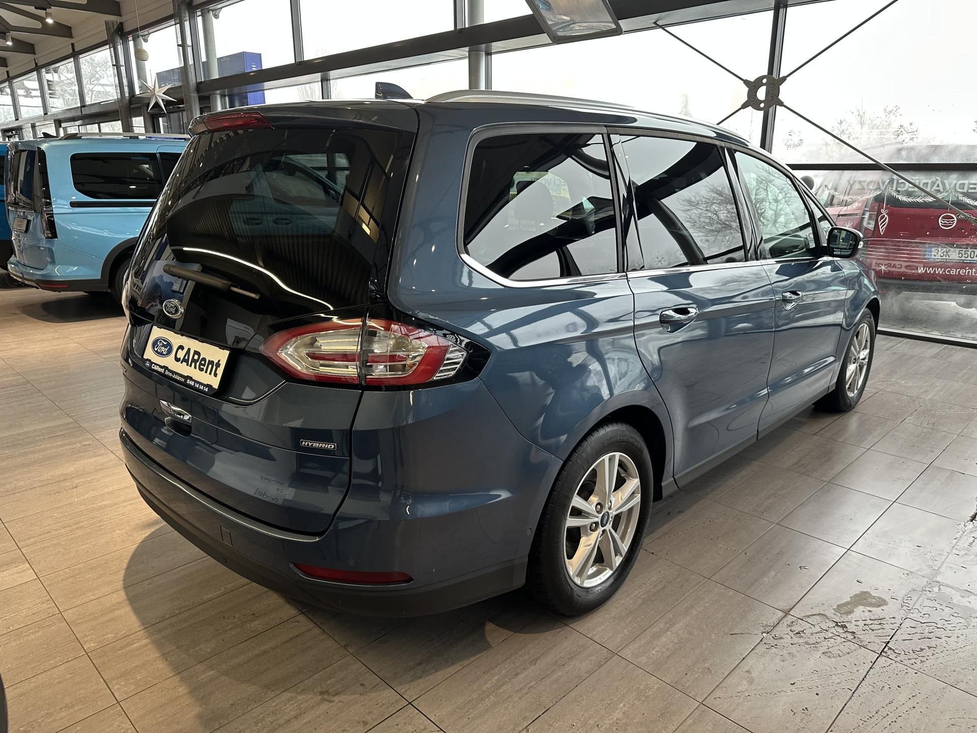 Ford Galaxy, Titanium 2.5i HEV 190k aut. - fotka 4