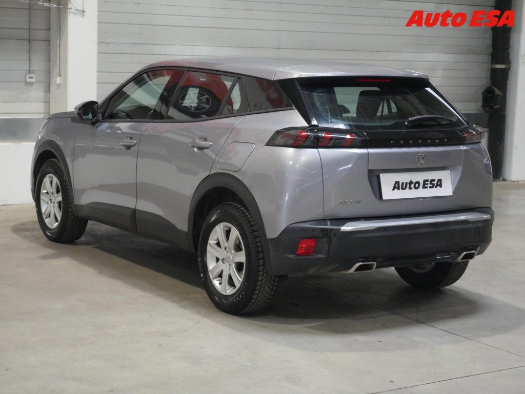 Peugeot 2008, 1.2PT,AC,temp - fotka 6