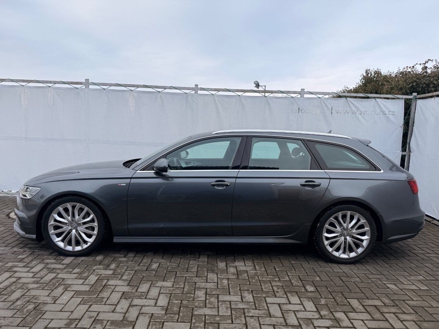 Audi A6, 3.0TDI 200kW*S-line*ČR*2.Maj* - fotka 3