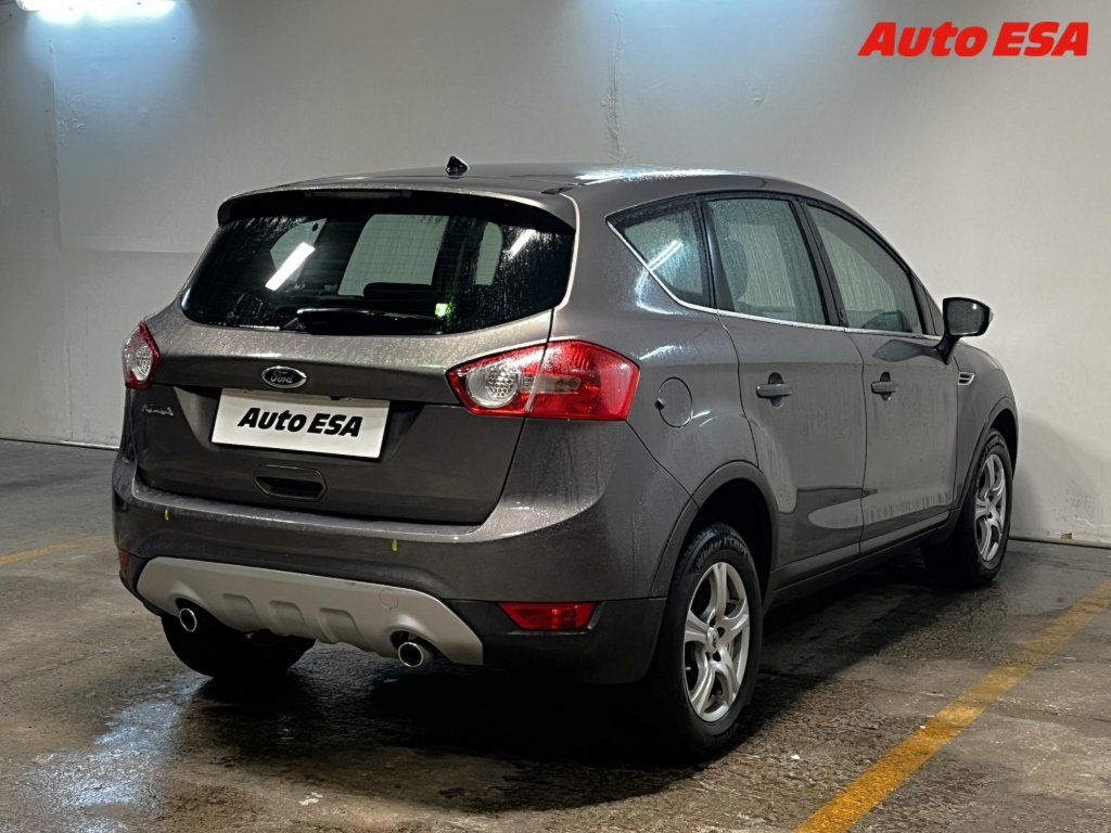 Ford Kuga, 2.0 TDCi,Champions,+kola - fotka 4
