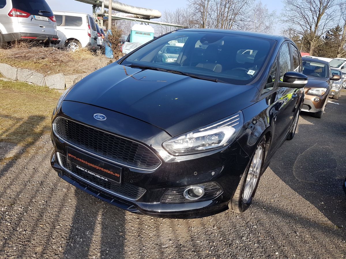 Ford S-MAX, 2.0TDCi 140KW ST-LINE F1 - fotka 3
