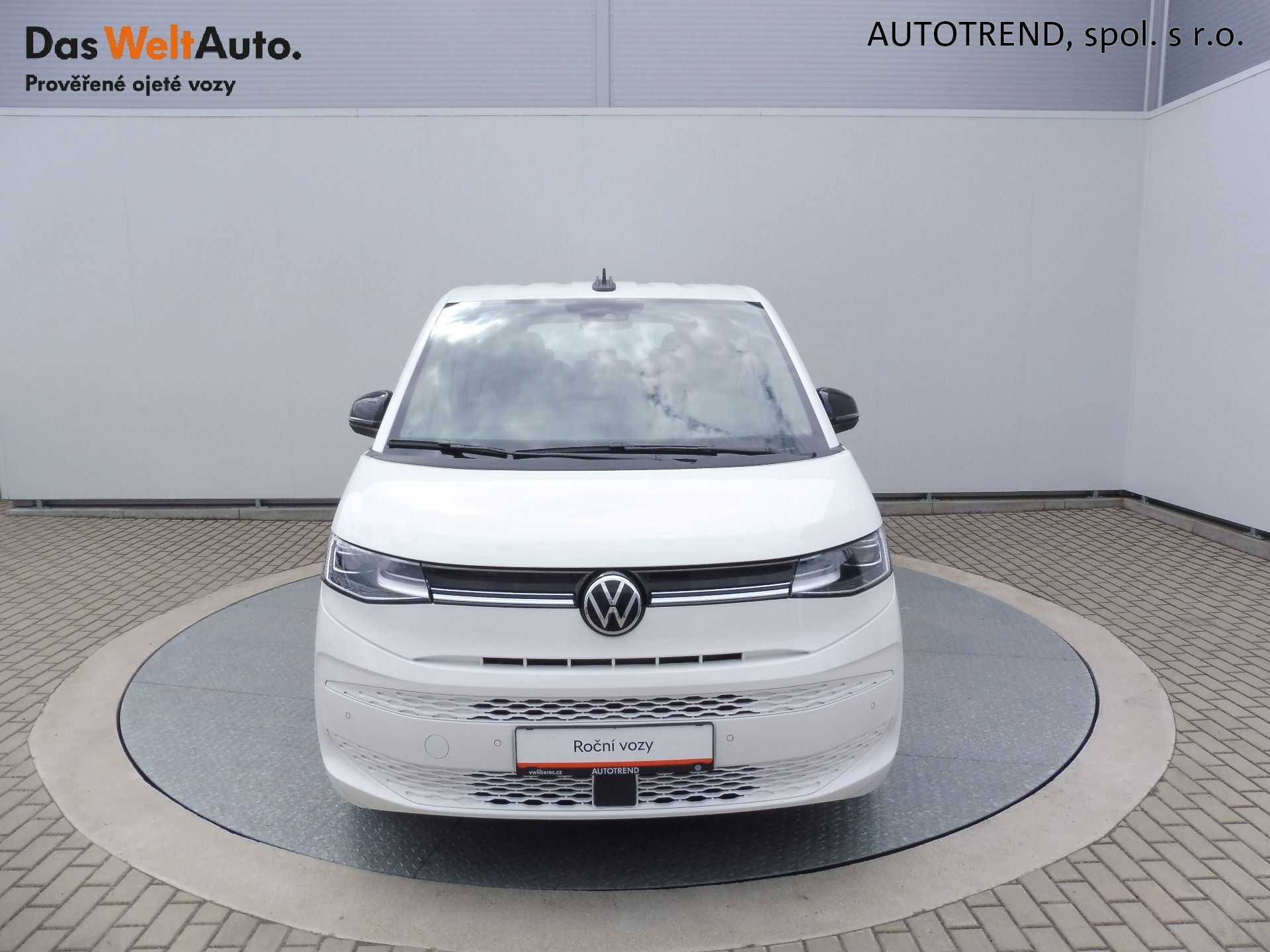 Volkswagen Multivan, Long Life 2,0 TSI 150kW DSG - fotka 4
