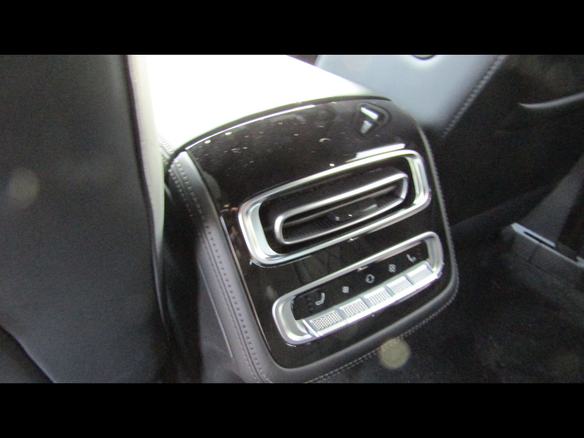 Omoda 9, Premium AWD - fotka 6