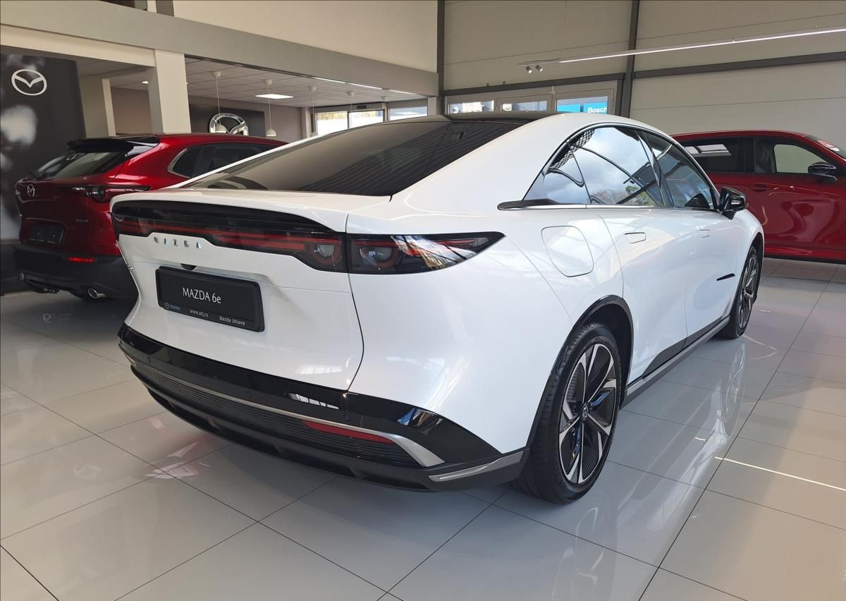 Mazda 6e, EV 258ps 1AT RWD Takumi Plus - fotka 2