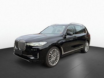 xDrive 40 d *Kůže*360°*Navi*