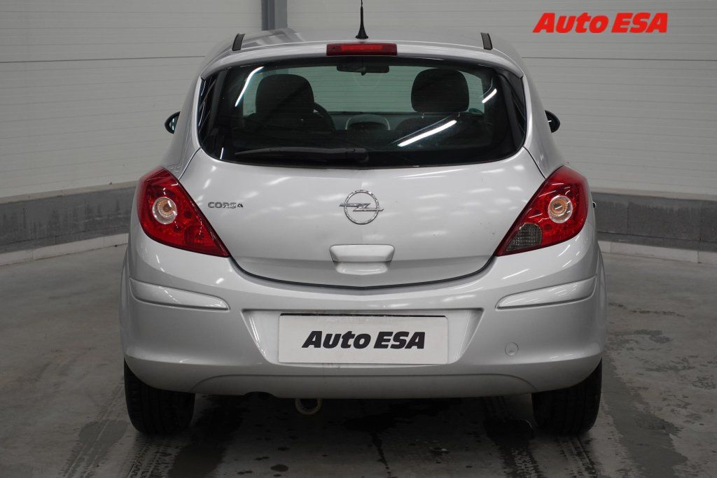 Opel Corsa, 1.0i,AC - fotka 5