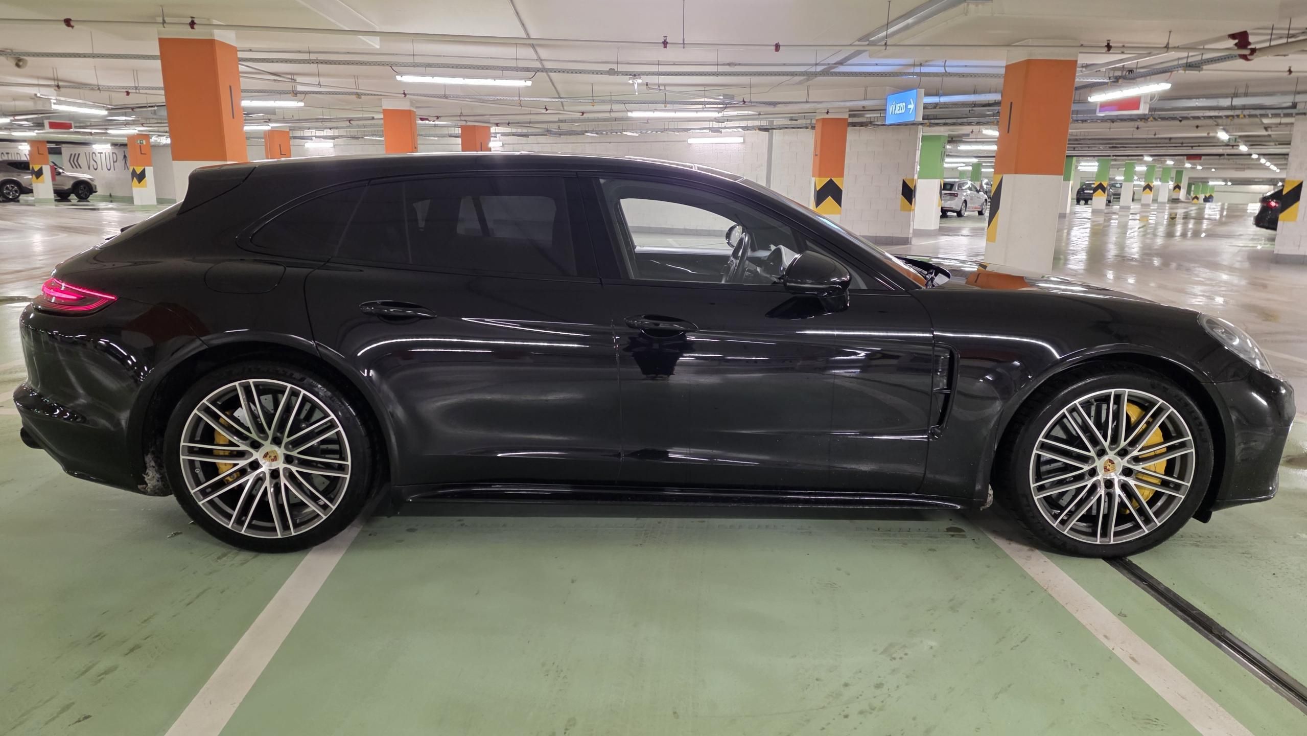 Porsche Panamera, TURBO CERAMIC NOČNÍ PANO MAX - fotka 3