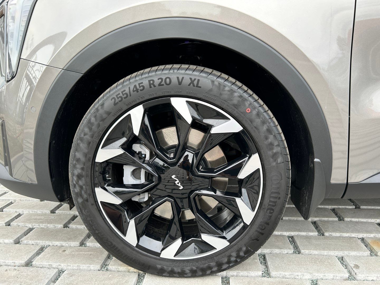 Kia Sorento, 5P 2,2 CRDi 4x4 8DCT TOP + PNS - fotka 4