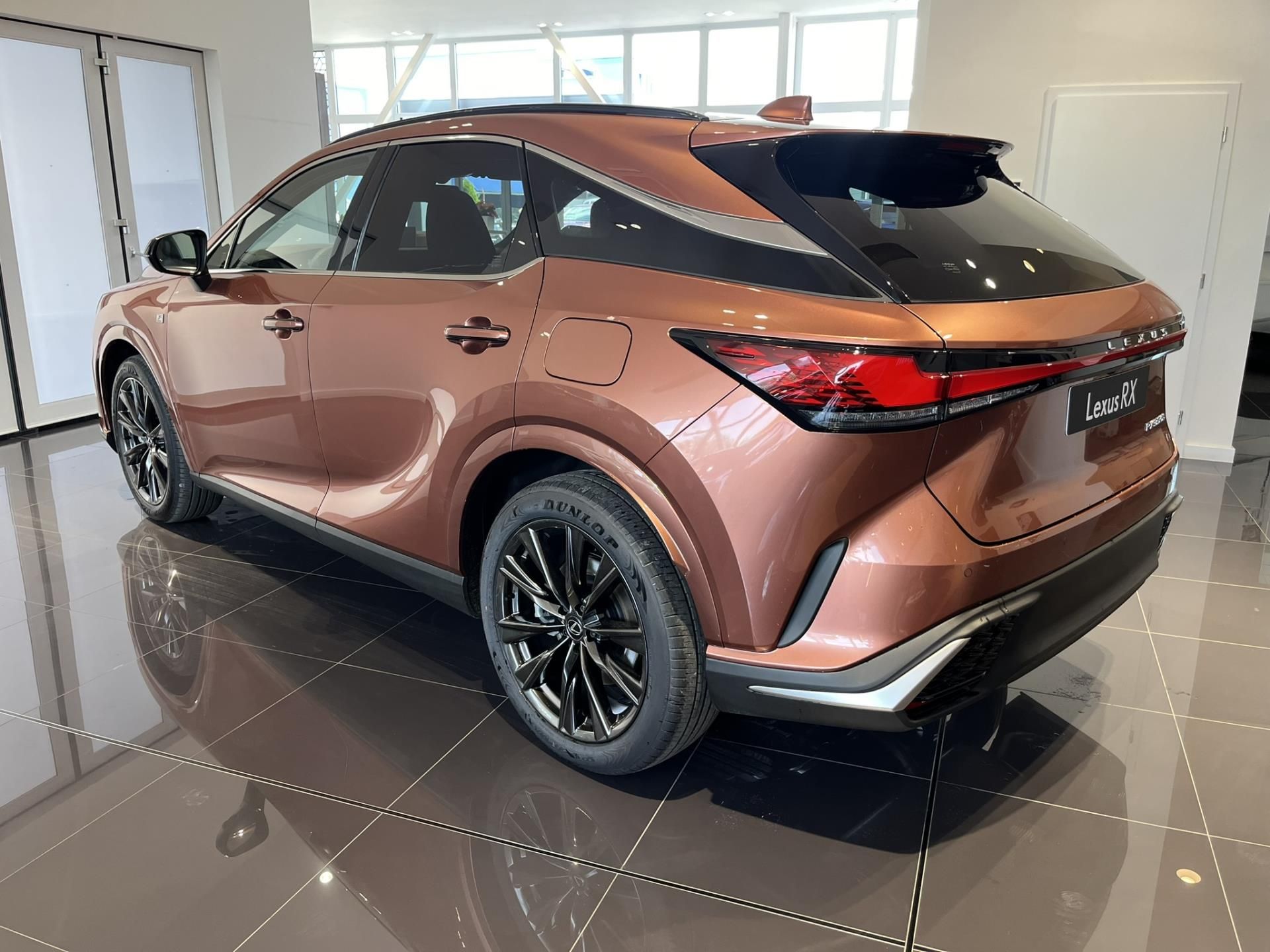 Lexus RX 350h, F Sport Desing Plus - fotka 6