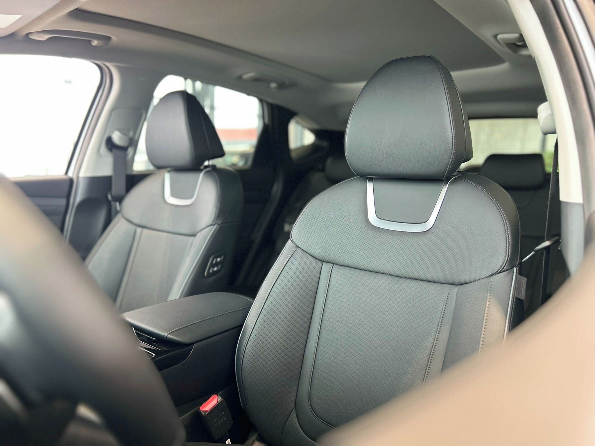Hyundai Tucson, Premium Luxury TOP 4x4 + pano - fotka 6