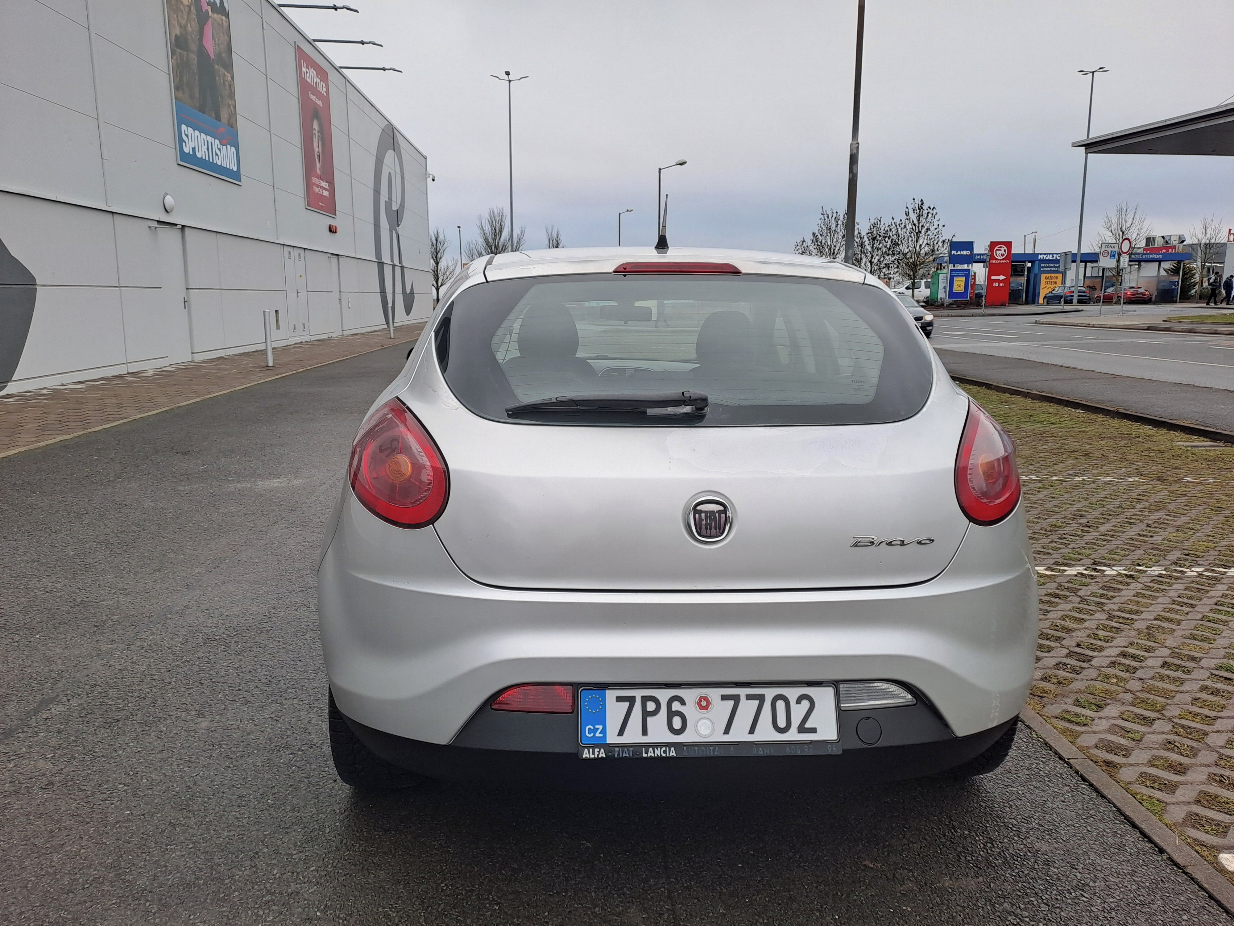 Fiat Bravo, 1.9JTD 88KW ZACHOVALÉ,PĚKNÉ - fotka 6