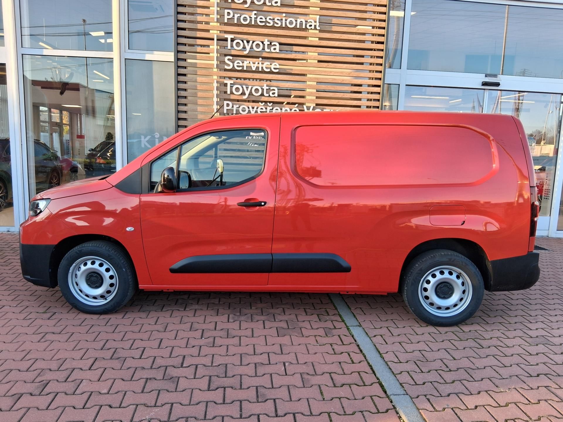 Toyota Proace City, 1,5 D 6MT ACTIVE 3  SMARTCARGO - fotka 6