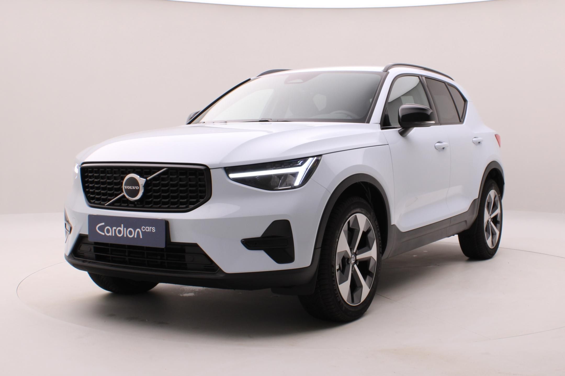 Volvo XC40, B3 AUT DARK PLUS