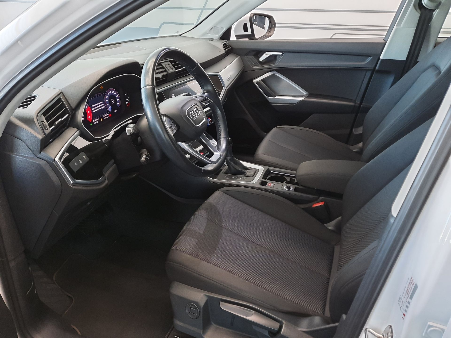 Audi Q3, 35 TFSI (110kW/150k) S Tronic - fotka 6