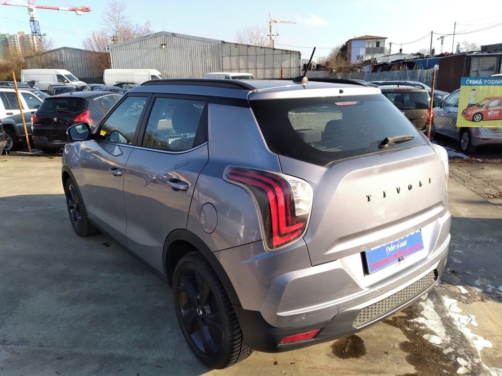 SsangYong Tivoli, 1.5 T GDI 4WD ZÁRUKA 11000 KM - fotka 5