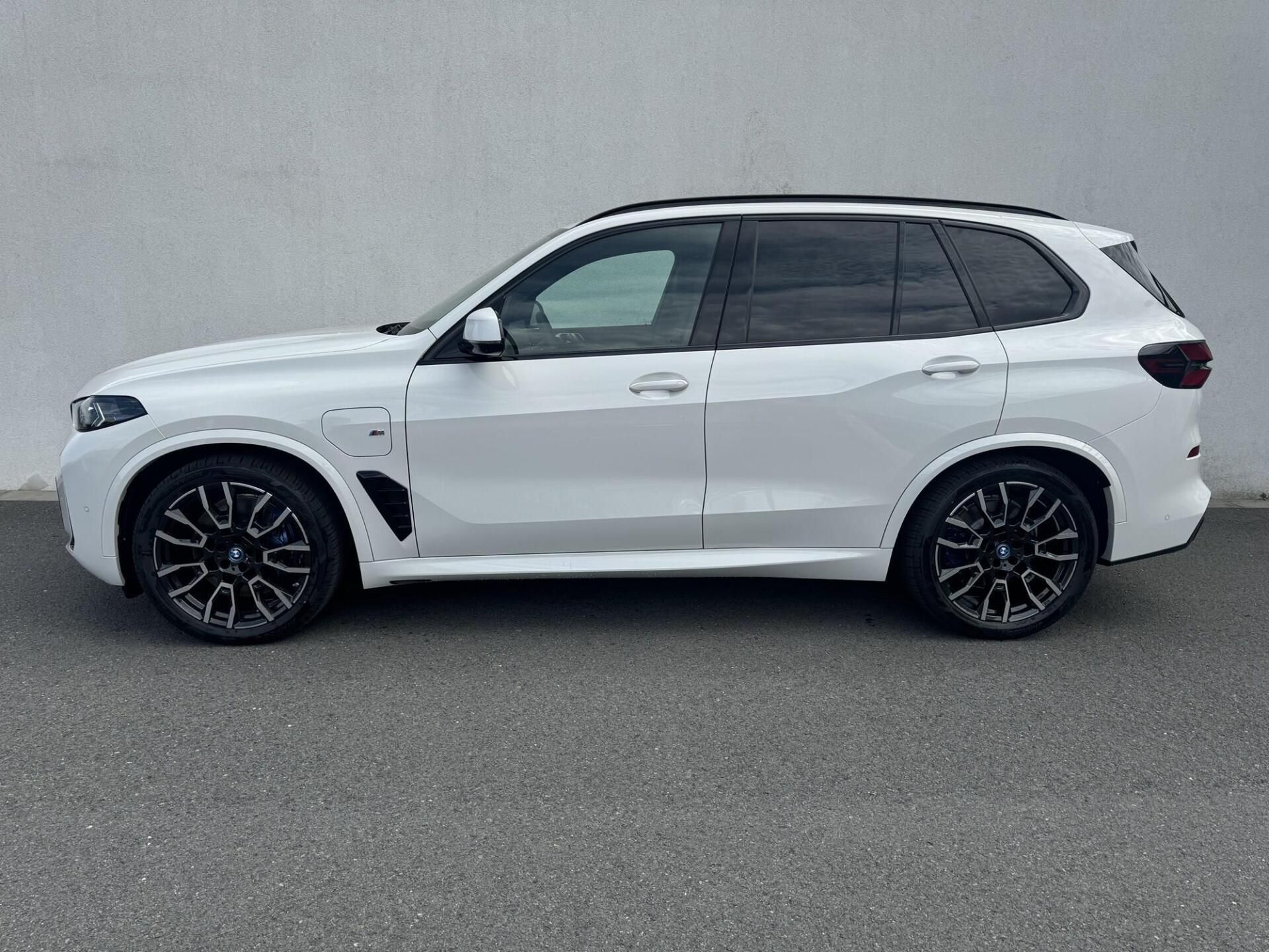 BMW X5, X5 xDrive50e - fotka 4