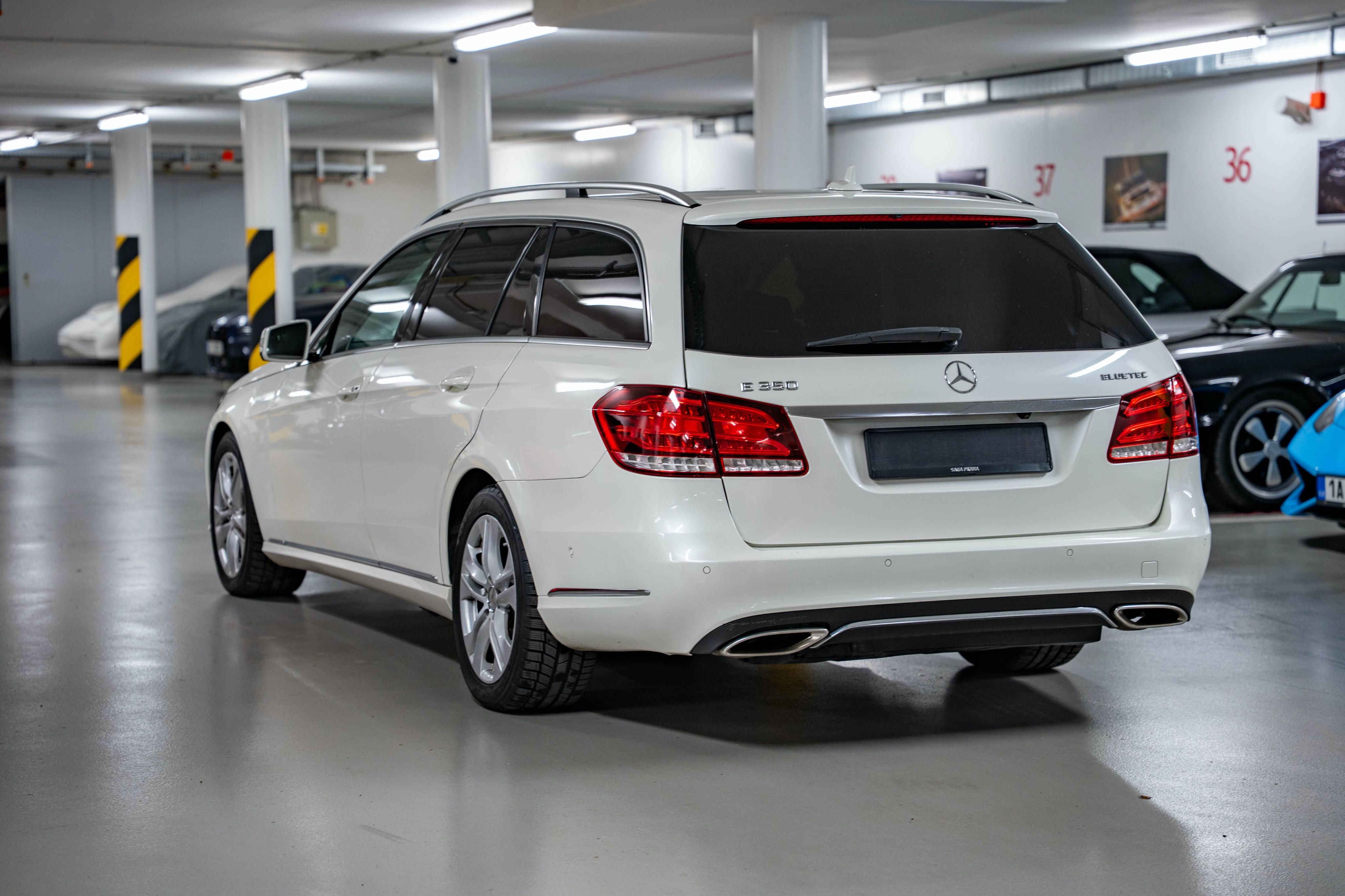 Mercedes-Benz Třídy E, 350 T CDI 4-Matic, AVANTGARDE - fotka 5