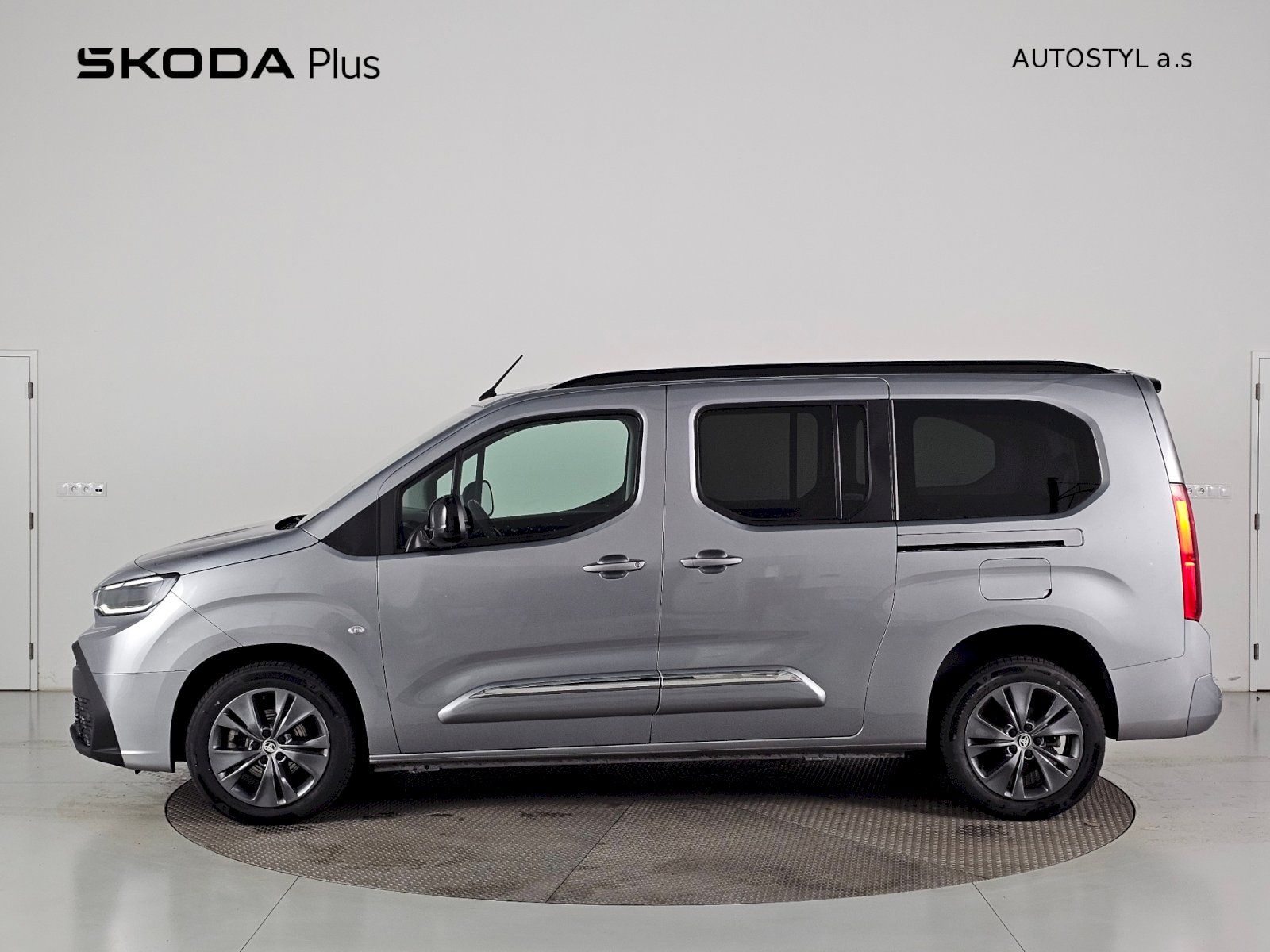 Toyota Proace City Verso, Long 1.5D 130k FAMILY 7S - fotka 3