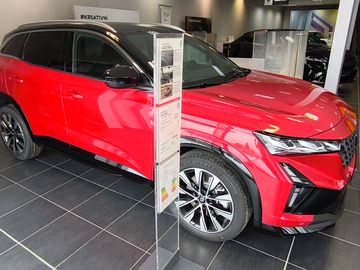 full hybrid E-TECH 200 MY25 -