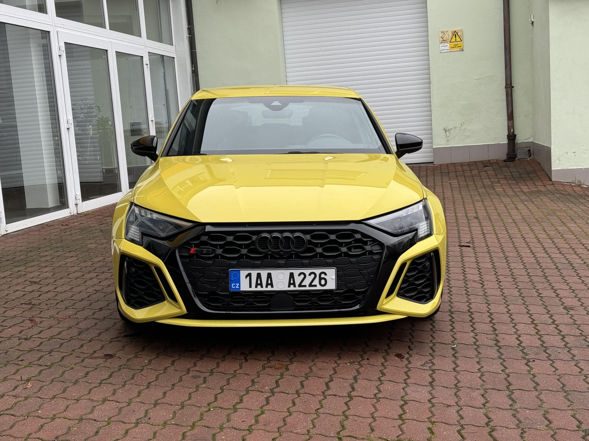 Audi RS3, ČR, DPH - fotka 3