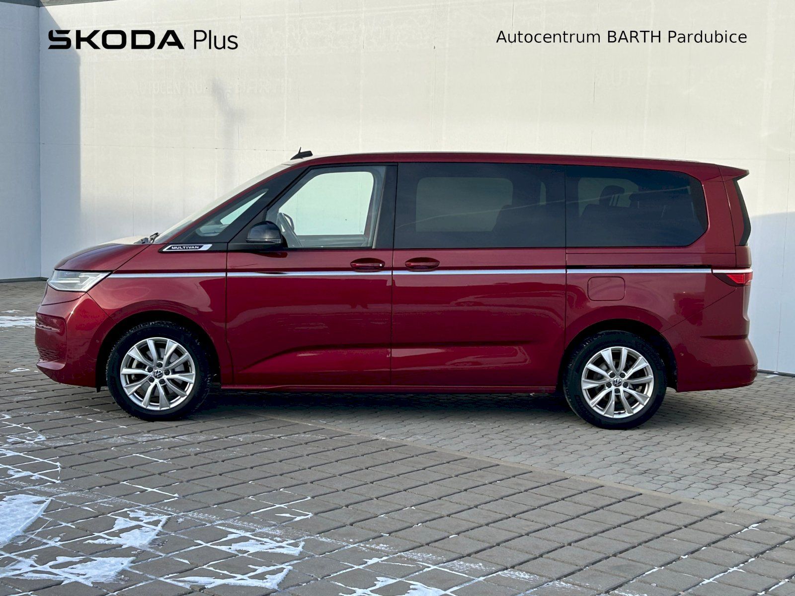 Volkswagen Multivan, 7 / 2,0 TSI / 150 kW / Style L - fotka 3