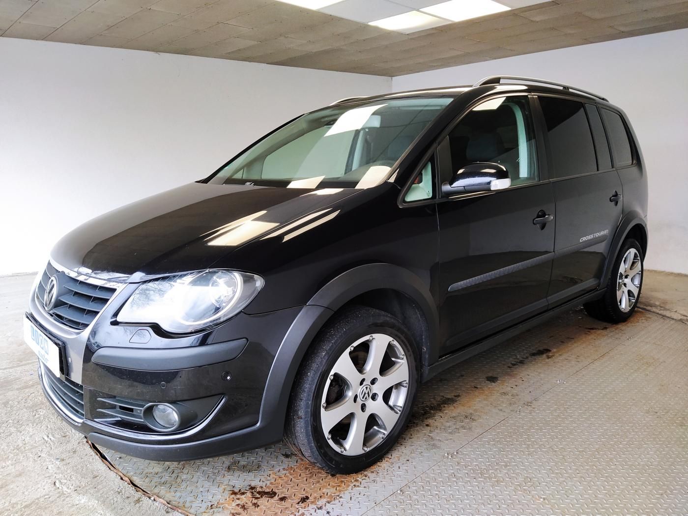 Volkswagen Touran, 1,4 TSI 103kW CrossTouran - fotka 3