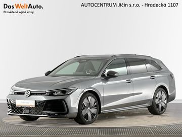 R-Line Black Style 2.0 TSI 195