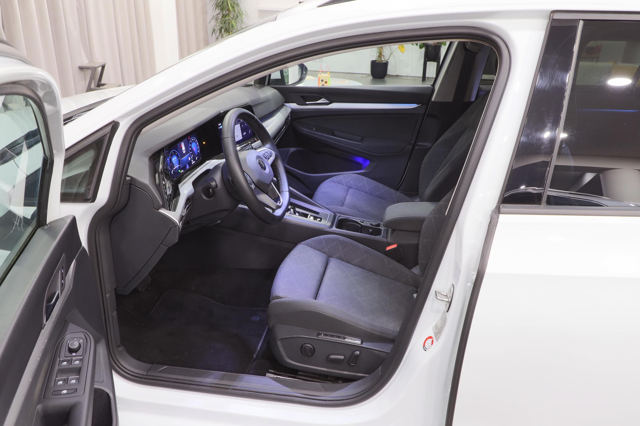 Volkswagen Golf Variant, TDI 110kW - záruka Autodraft - fotka 5