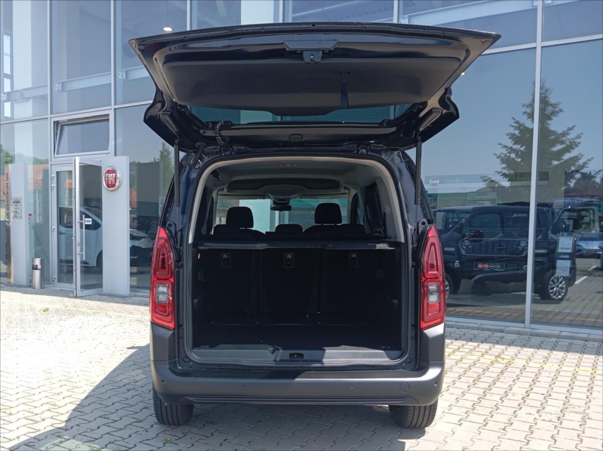 Fiat Dobló, 1,5 BlueHDI 131k  Panorama M1 - fotka 6