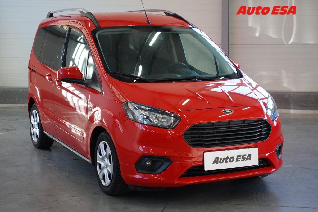 Ford Tourneo Courier, 1.5TDCi,2.maj,ČR