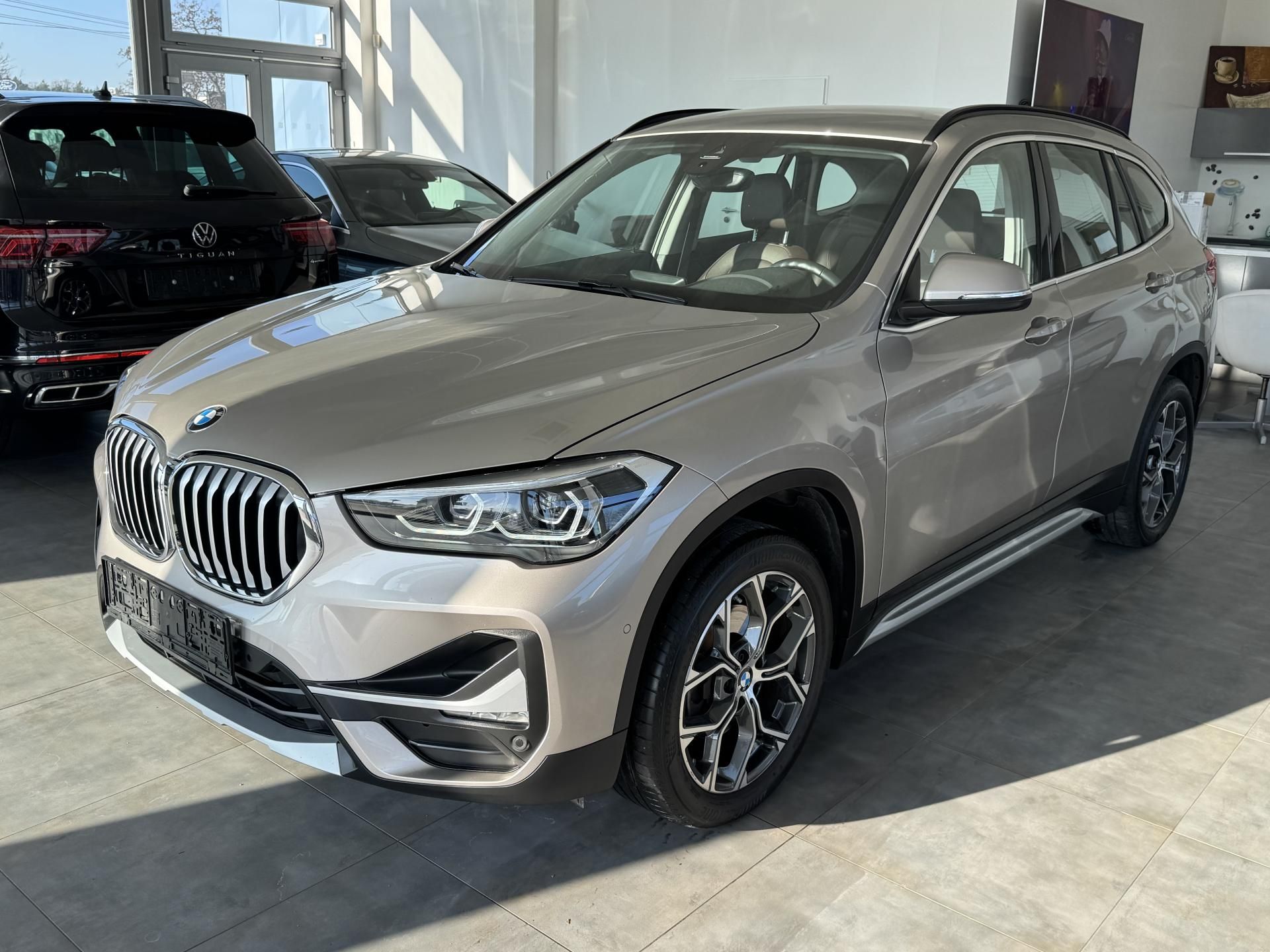 BMW X1, xDrive 18d X-LINE LED NAVI - fotka 3