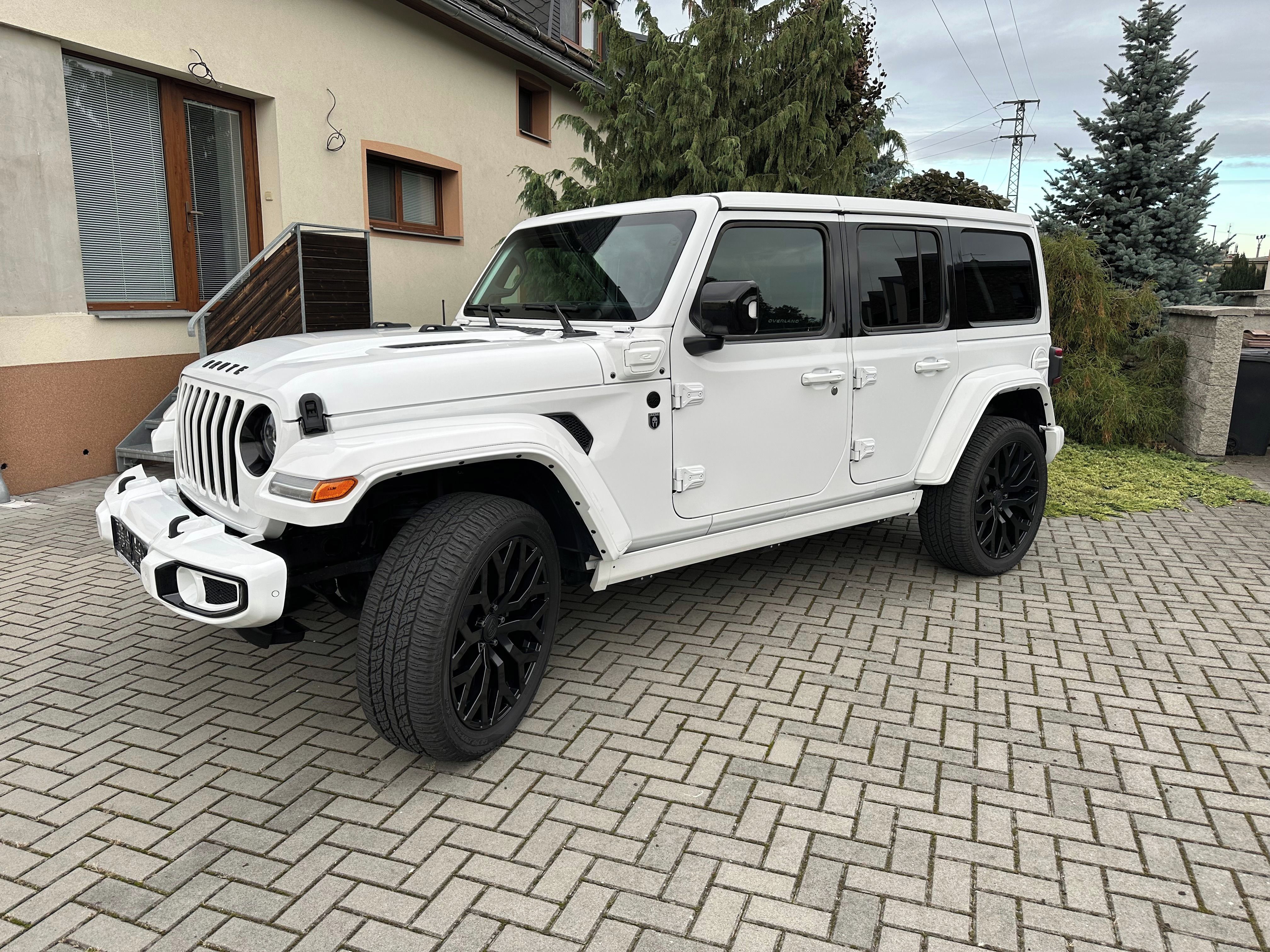 Jeep Wrangler, 2.0 PHEV BRUTE UNLIMITED 280kW - fotka 5
