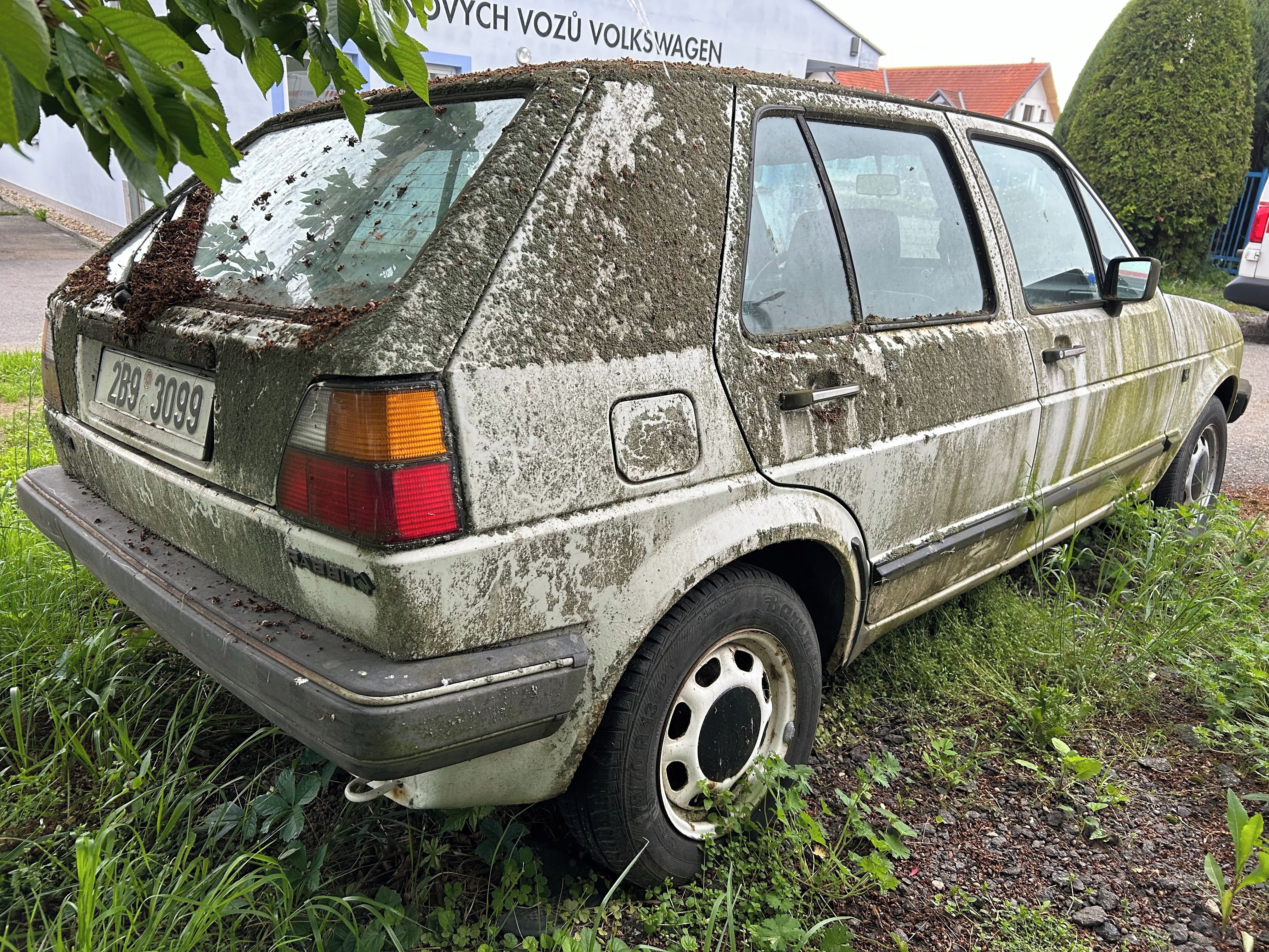 Volkswagen Golf, II. - 1.6 D - fotka 4