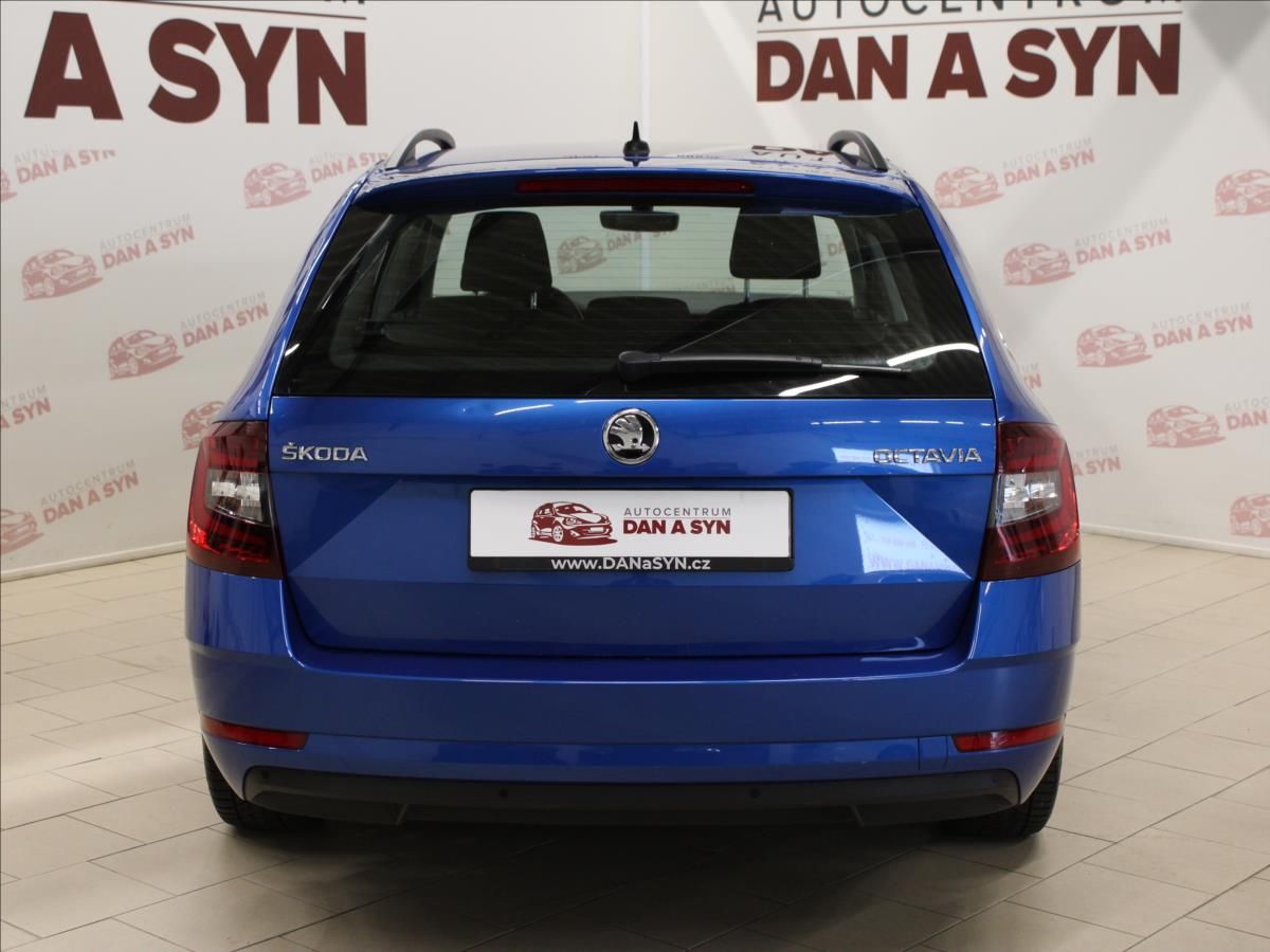 Škoda Octavia, 1,6 TDI 85kW Style 1.majitel C - fotka 5