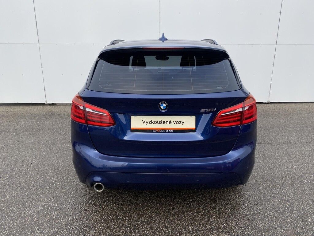 BMW Řada 2, 216i 80 kW Active tourer - fotka 6
