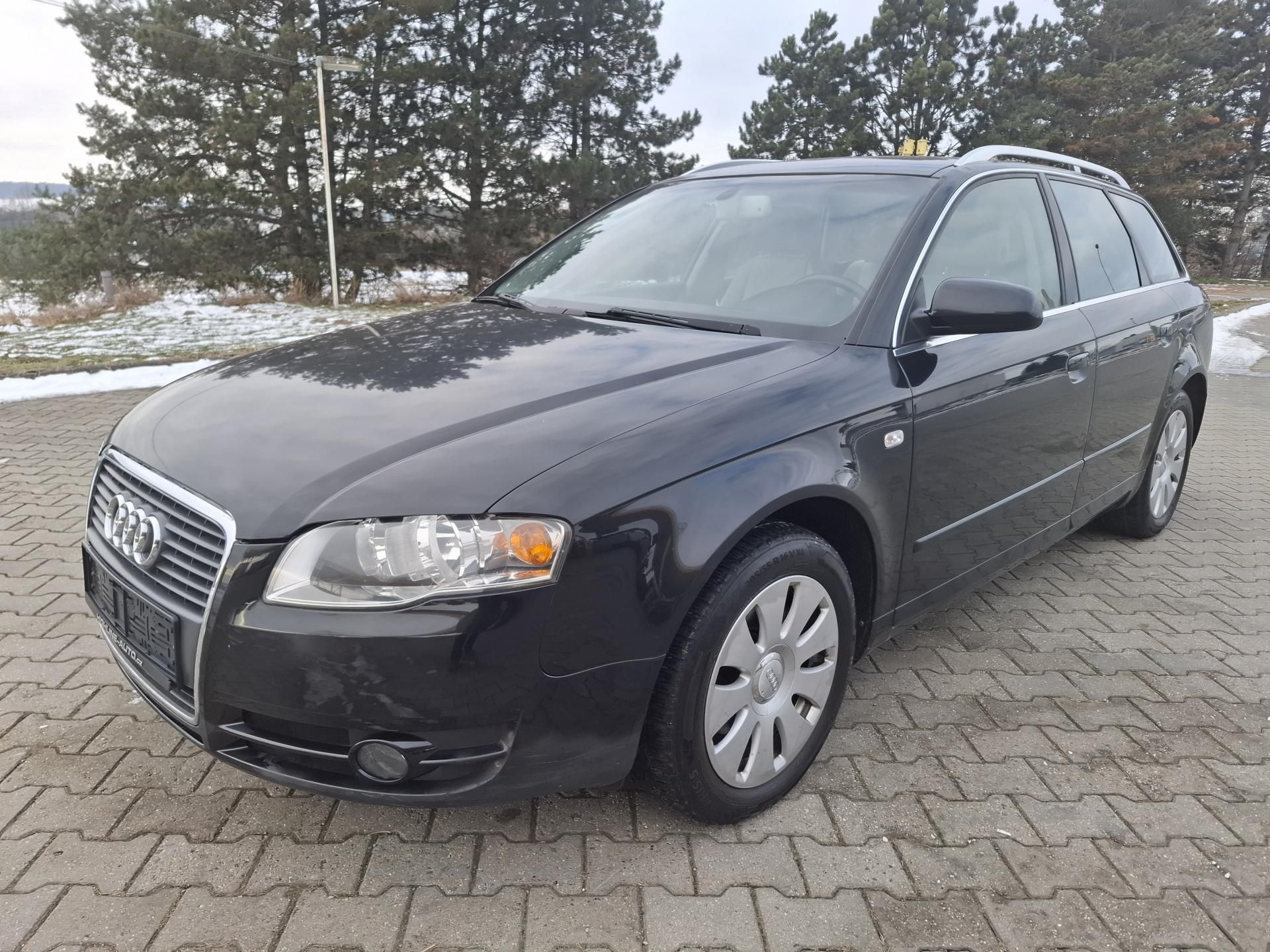 Audi A4, 2,0 TDI - fotka 2