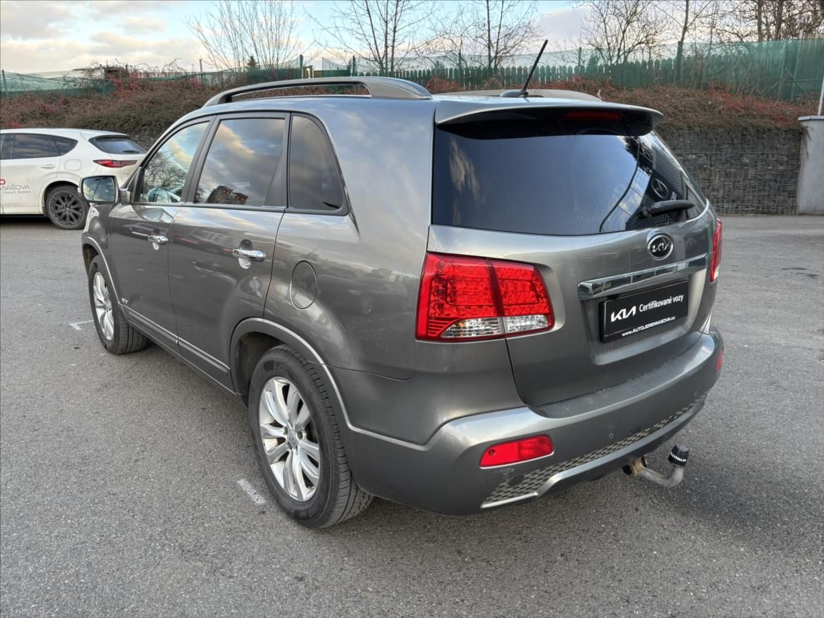 Kia Sorento, 2,2 CRDi AT 4x4 Premium PANORA - fotka 3